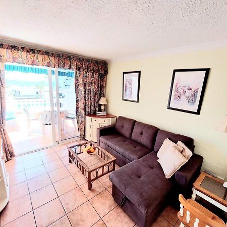 First Line Villa Floor Studio Apartment With Amazing Sea View Air Conditioned Just 50M From The Beach Costa Adeje  Eksteriør billede
