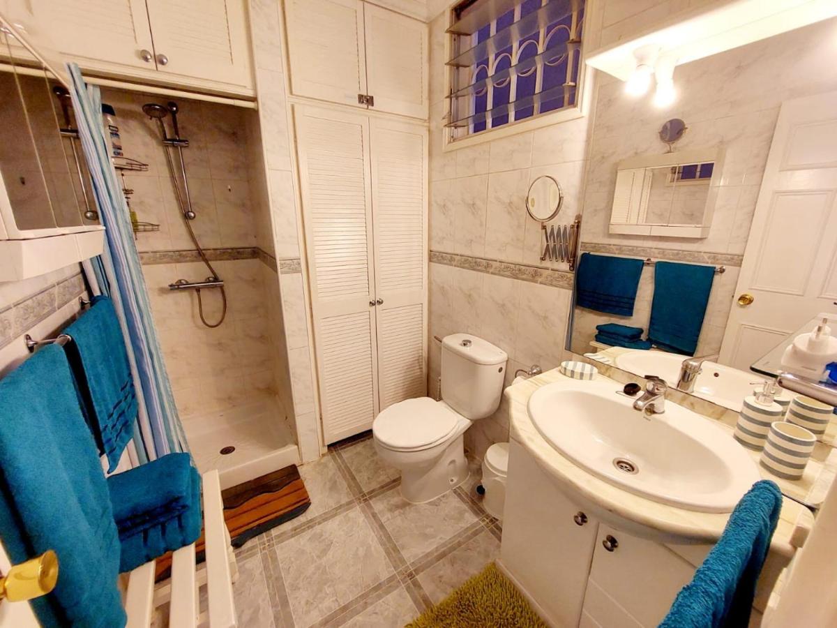 First Line Villa Floor Studio Apartment With Amazing Sea View Air Conditioned Just 50M From The Beach Costa Adeje  Eksteriør billede